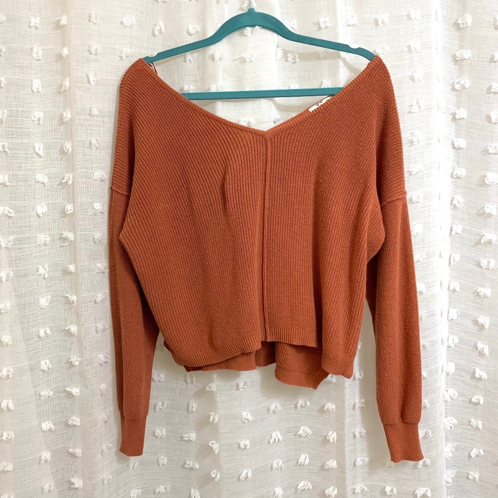 Hippier Rose Sweater